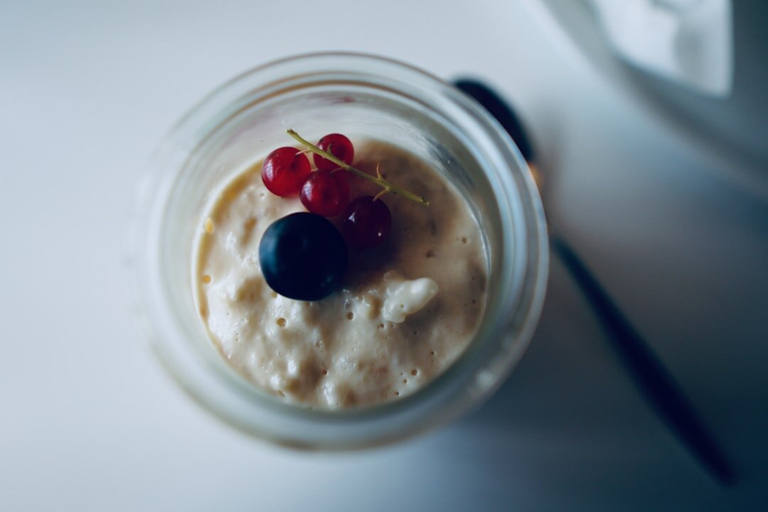 tvaroh dessert with berries